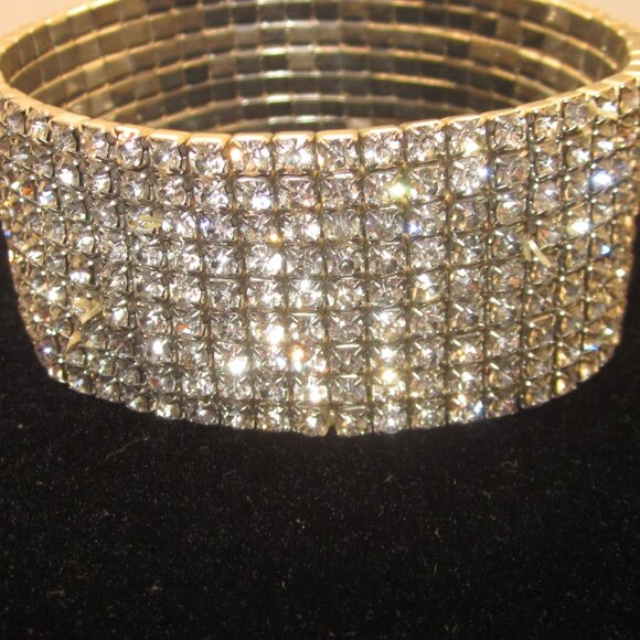 Vintage Wide Bling Rhinestone Stretch Bracelet - Picture 1 of 3